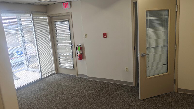 More Photos Of 1300 Market St, Lemoyne Office For Sale