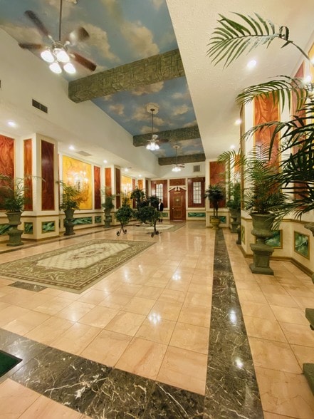 More Photos Of 1108 Olive St, Saint Louis Office For Sale