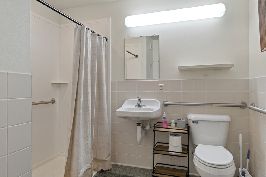 More Photos Of 311 NE 4th Ave, Crystal River Healthcare For Lease