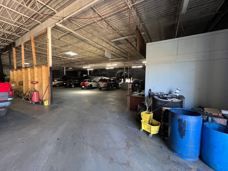 More Photos Of 2435 Stone Mountain Lithonia Rd, Lithonia Distribution For Lease