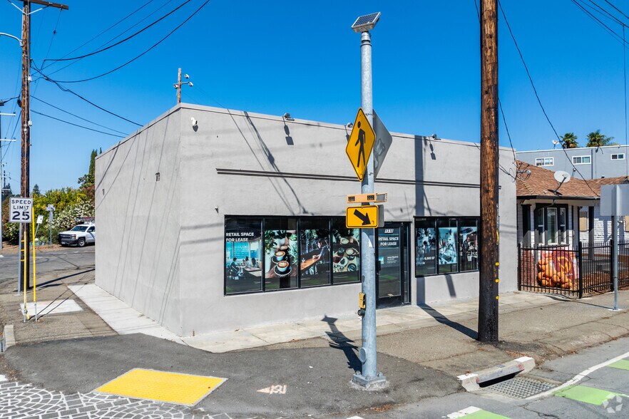 More Photos Of 1558 A St, Castro Valley Freestanding For Sale