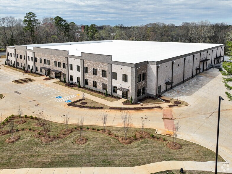 More Photos Of 411 Lakeshore Pky, Rock Hill Warehouse For Sale