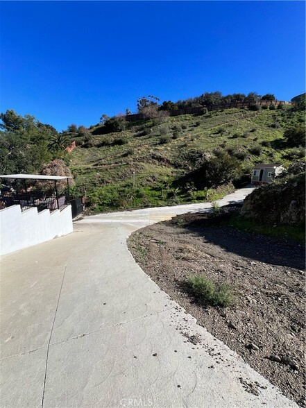 More Photos Of 10200 Willow Springs Lane, Sunland Land For Sale