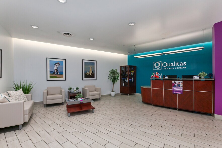 More Photos Of 4545 Murphy Canyon Rd, San Diego Office For Lease