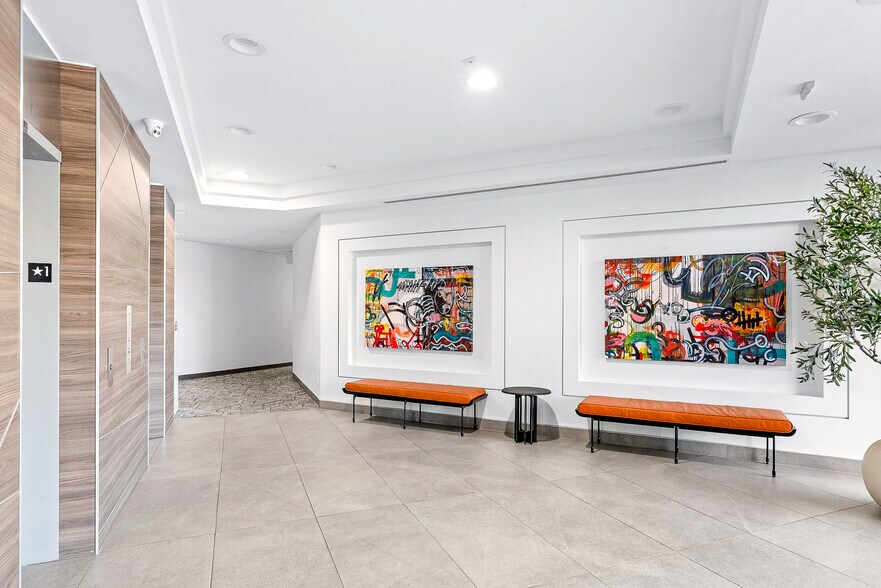 More Photos Of 5000 N Parkway Calabasas, Calabasas Unknown For Lease