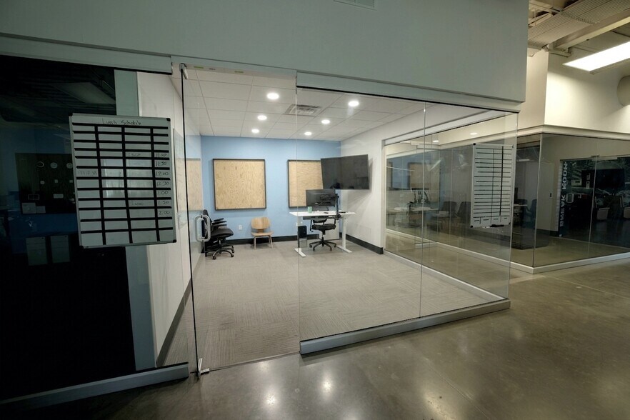 More Photos Of 450 N 1500 W, Orem Office For Lease