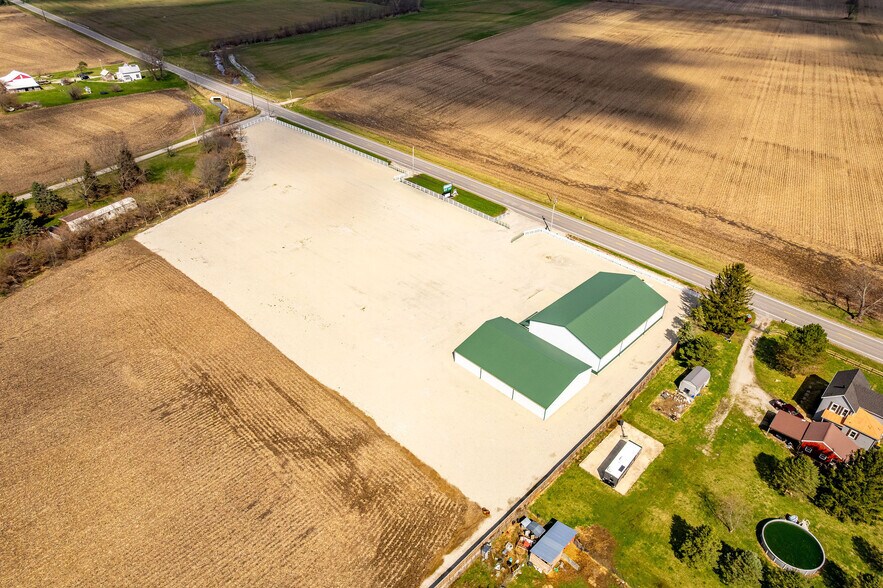 More Photos Of 7754 S State Route 73, Wilmington Flex For Lease