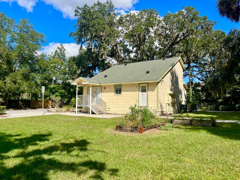 More Photos Of 2455 Ark Academy Ct, Sanford Office For Sale