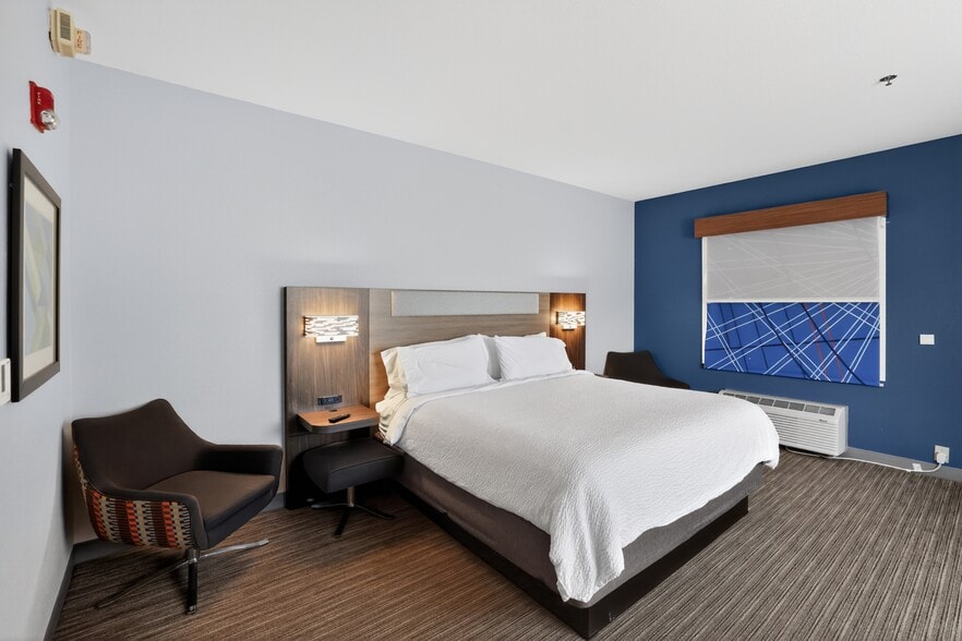 More Photos Of 1388 E Oglethorpe Hwy, Hinesville Hotel For Sale