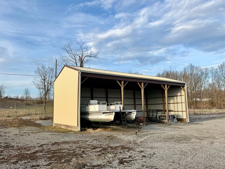 More Photos Of 2876 Kentucky 109, Clay Warehouse For Sale