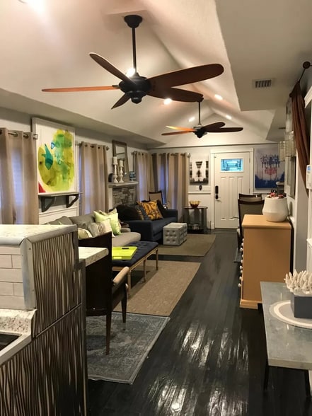 More Photos Of 1113 NW 5th Ave, Gainesville Specialty For Sale