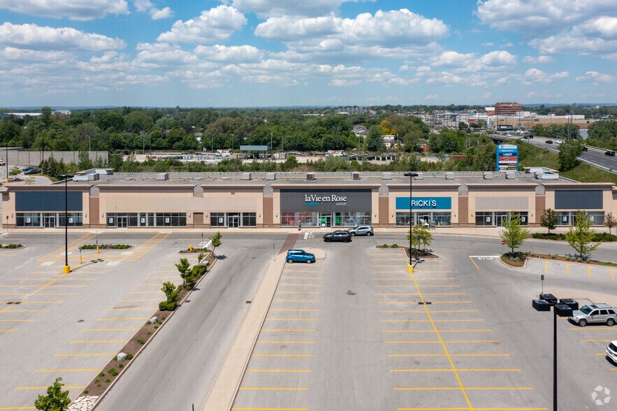 More Photos Of 540-685 Laval Dr, Oshawa Unknown For Lease