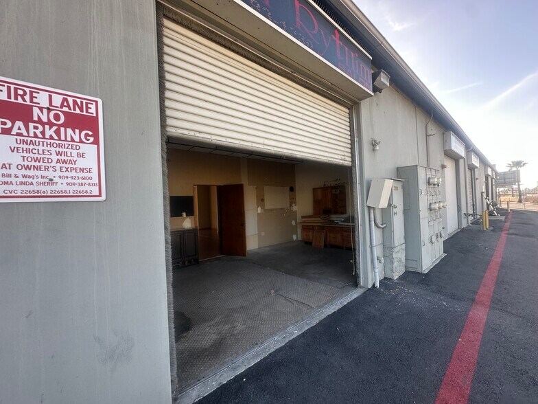 More Photos Of 24530-24588 E Redlands Blvd, Loma Linda Showroom For Lease