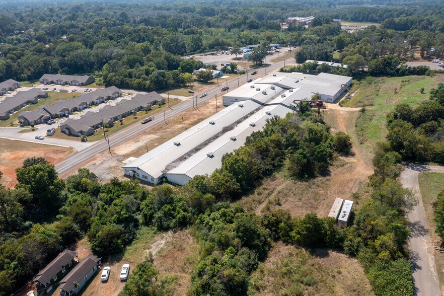 More Photos Of 440 Frankston St, Jacksonville Warehouse For Sale