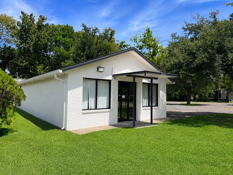 Primary Photo Of 5475 Ramona Blvd, Jacksonville Religious Facility For Lease