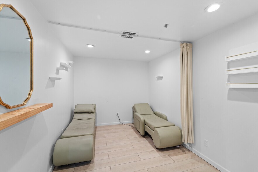 More Photos Of 3432-3440 S State St, Salt Lake City Fast Food For Sale