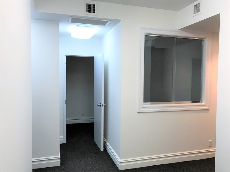 More Photos Of 1160 Fifth Ave, New York Apartments For Lease