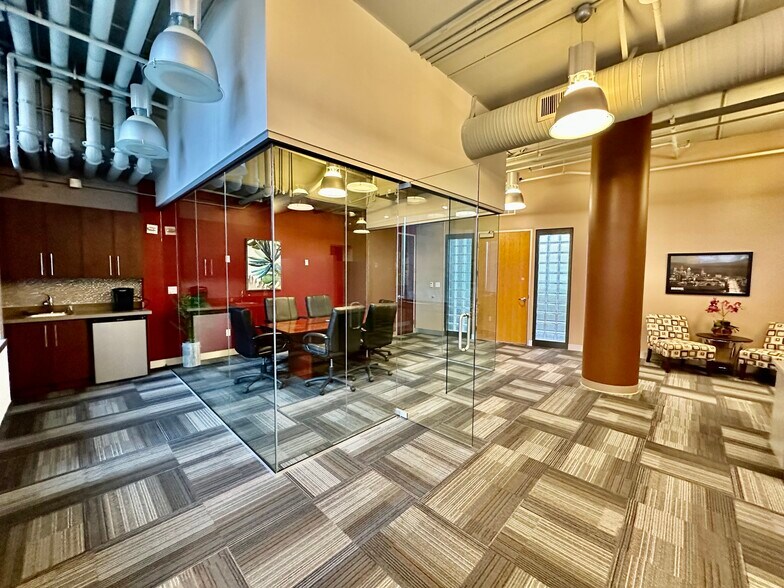 More Photos Of 1350 Columbia St, San Diego Loft Creative Space For Lease