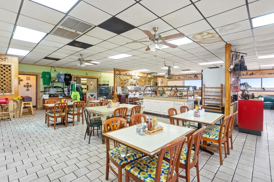 More Photos Of 103 Interstate 40, Shamrock Restaurant For Sale