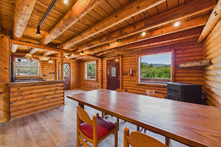 More Photos Of 949 Highway 82, Mountain Park Storefront Retail Residential For Sale