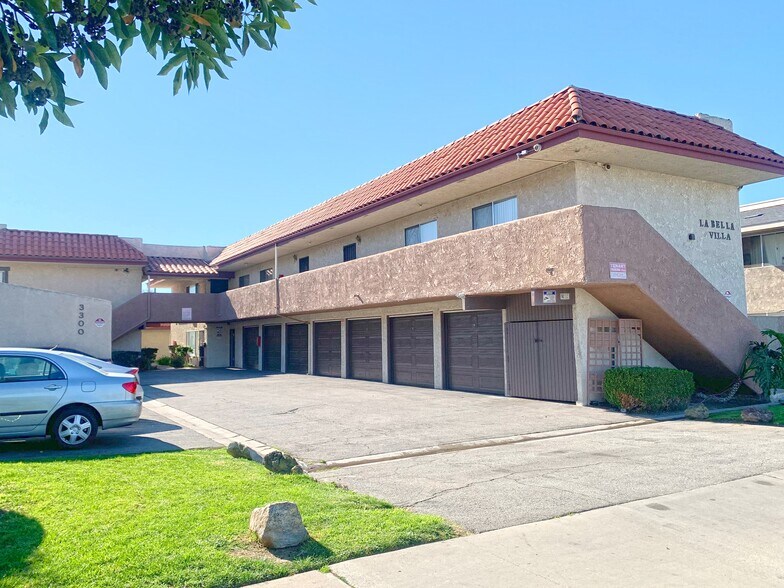 More Photos Of 3300 W Orange Ave, Anaheim Multifamily For Sale