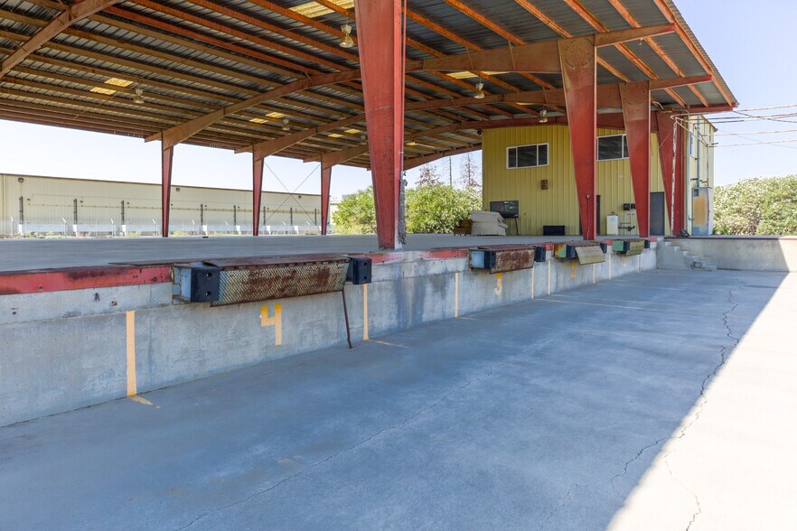 More Photos Of 2933 French Camp, Manteca Land For Lease
