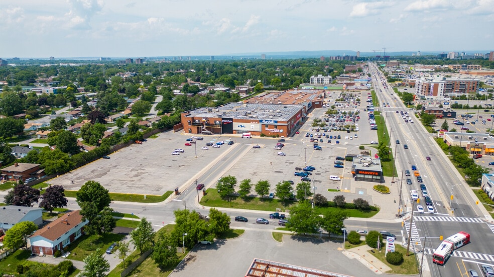 Primary Photo Of 1642 Merivale Rd, Ottawa Unknown For Lease