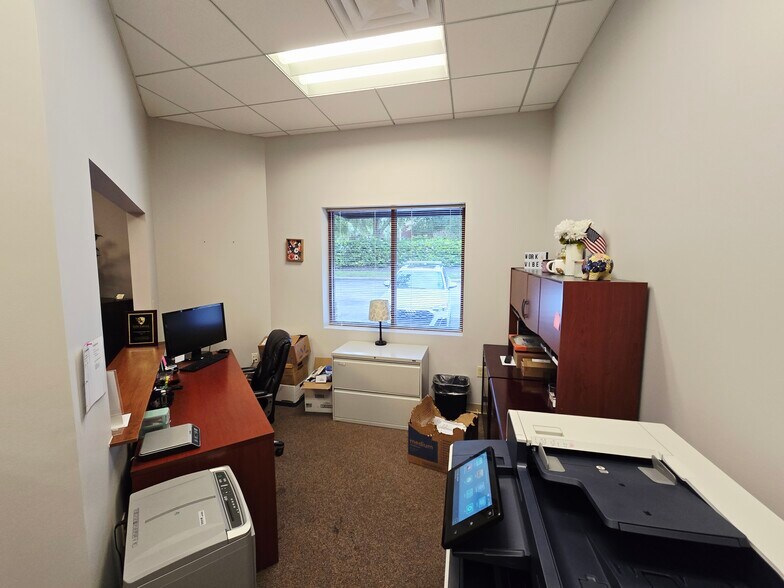 More Photos Of 745 Primera Blvd, Lake Mary Medical For Lease