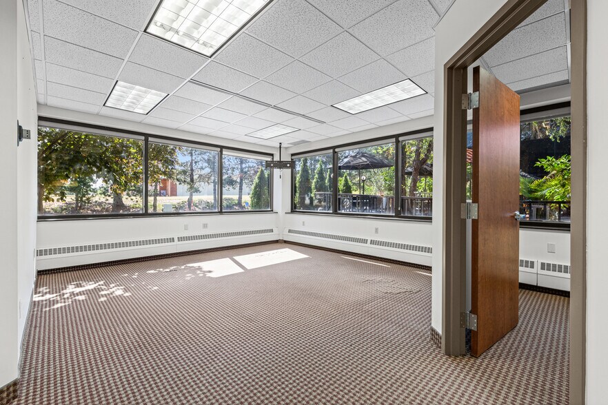 More Photos Of 24610 Detroit Rd, Westlake Office For Sale