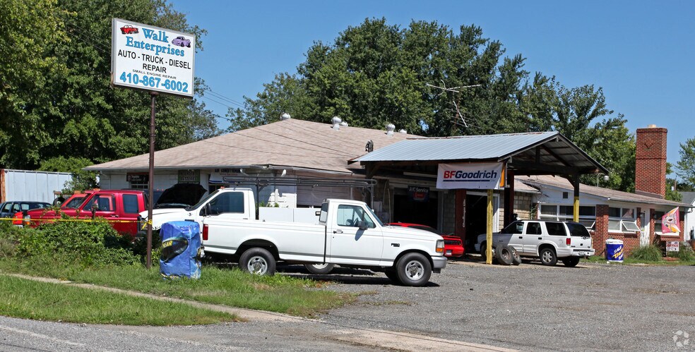 More Photos Of 930 Galesville Rd, Galesville Auto Repair For Sale