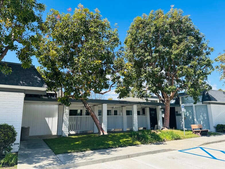 More Photos Of 407 Potter St, Fallbrook Medical For Lease