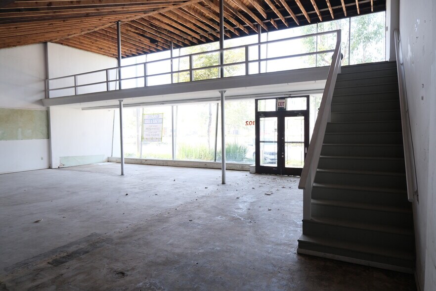 More Photos Of 13102 Hawthorne Blvd, Hawthorne Storefront Retail Office For Lease
