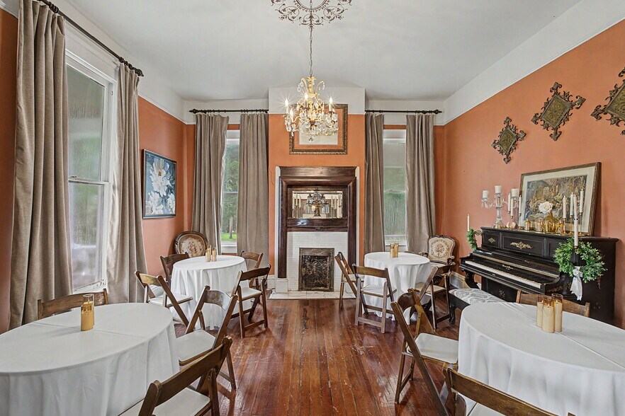 More Photos Of 118 Hwy 309 S, Byhalia Lodge Meeting Hall For Sale
