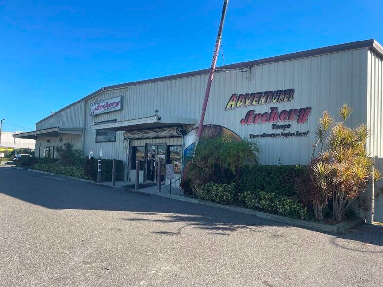 More Photos Of 2210 US Hwy 301, Tampa Distribution For Sale
