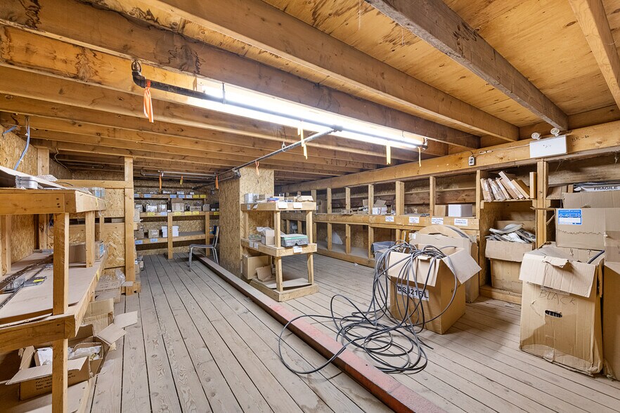 More Photos Of 14 Conway St, Madawaska Valley Manufacturing For Sale