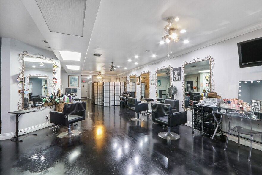 More Photos Of 2517 W Beverly Blvd, Montebello Storefront Retail Residential For Sale