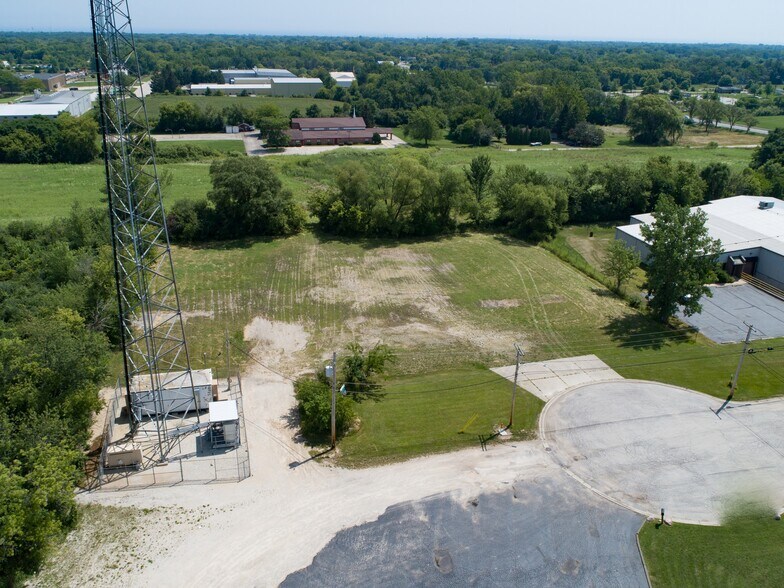 More Photos Of 2005 Horizon Ct, Zion Land For Sale