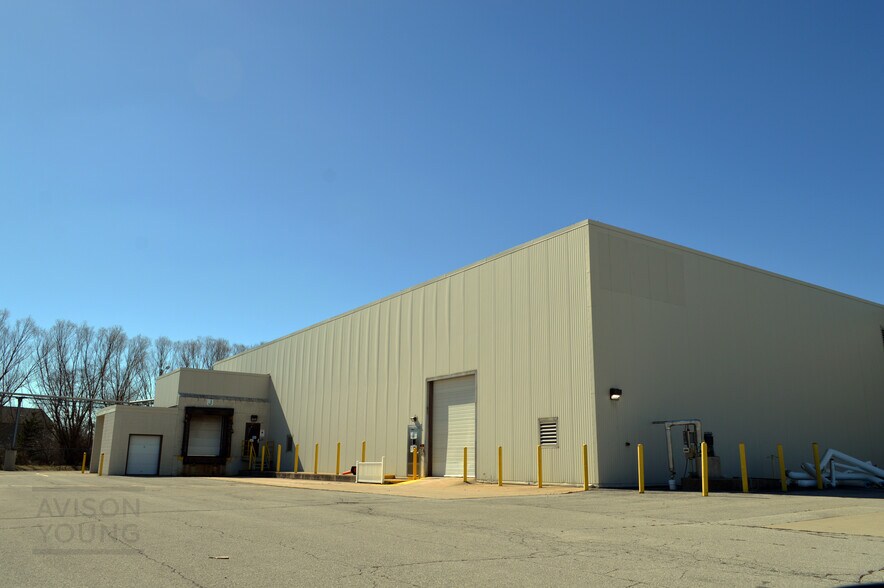More Photos Of 400 Chamber Dr, Decatur Refrigeration Cold Storage For Sale