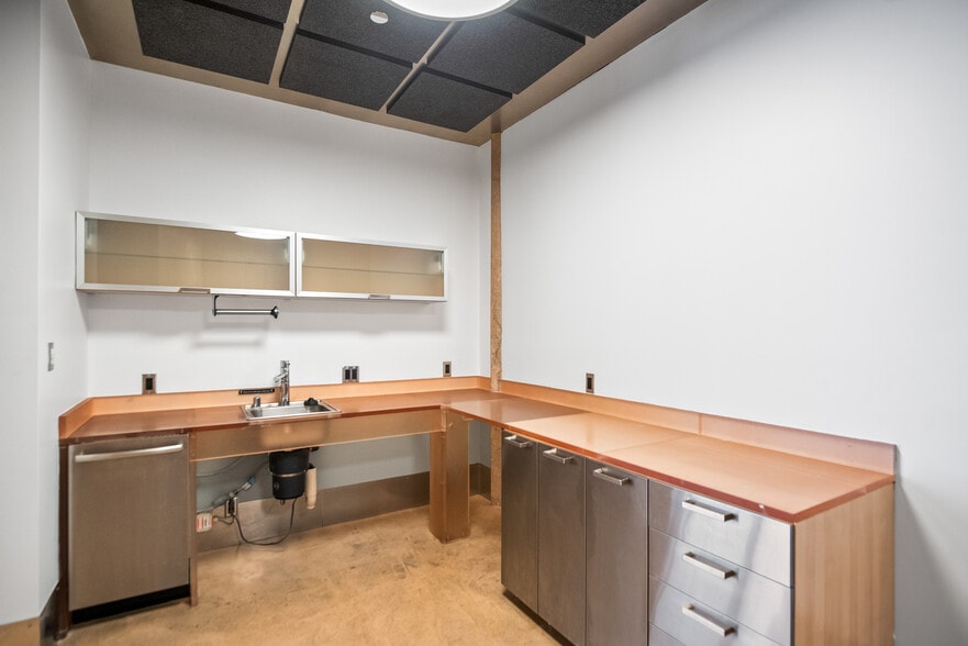 More Photos Of , Palo Alto Office For Sale