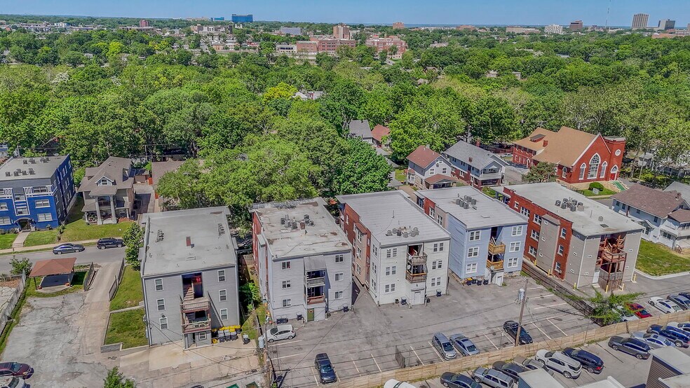 More Photos Of 4017-4023 Harrison St, Kansas City Apartments For Sale