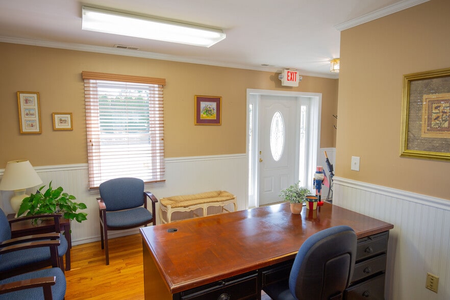More Photos Of 524 S Main St, Bel Air Office For Sale