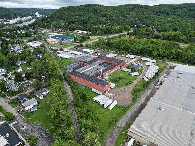 More Photos Of 304 Main Ave, Warren Warehouse For Sale