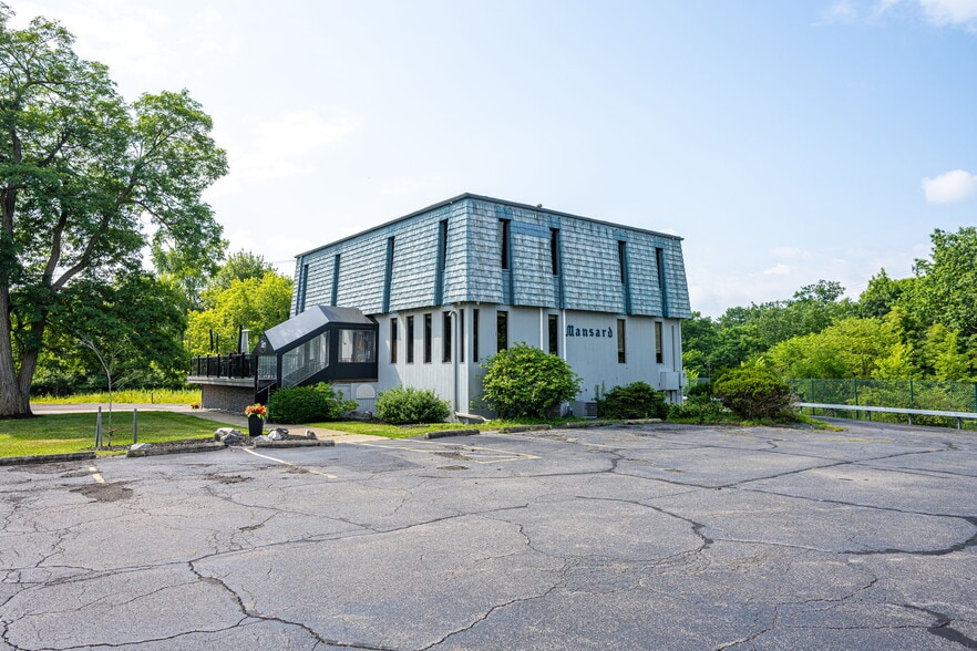 Primary Photo Of 3365 Abbott Rd, Orchard Park General Retail For Sale