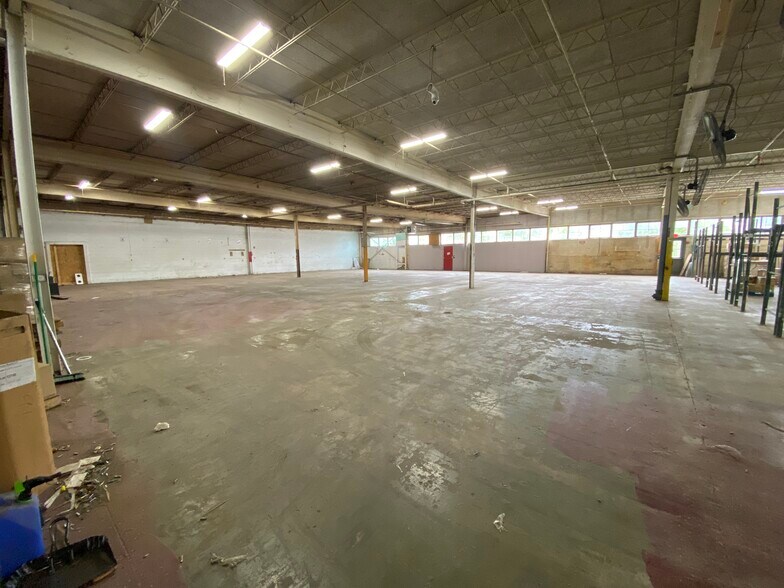 More Photos Of 899 Maple St, Lock Haven Manufacturing For Lease