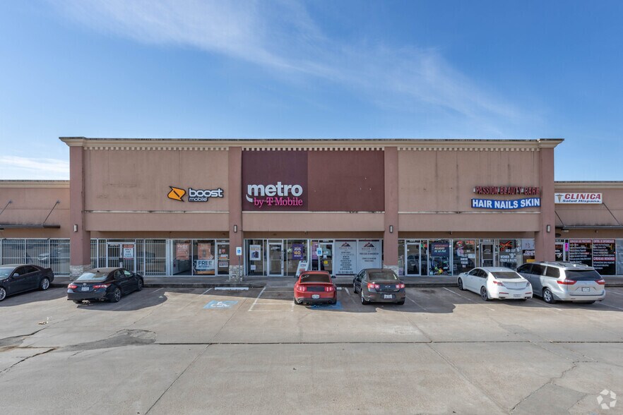 More Photos Of 3316 Shaver St, South Houston General Retail For Lease