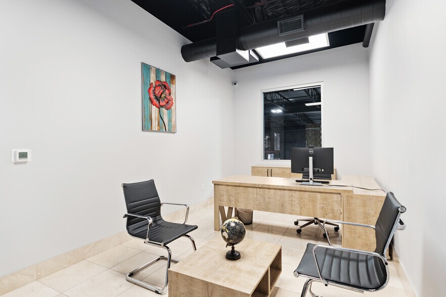 More Photos Of 18311 Aldine Westfield Rd, Houston Distribution For Lease