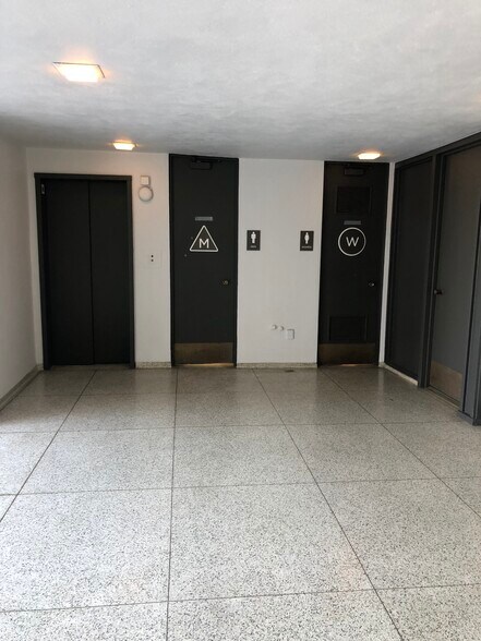 More Photos Of 3065 Rosecrans Pl, San Diego Loft Creative Space For Lease