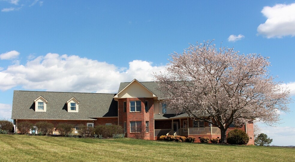 More Photos Of 517 Cub Creek Rd, Ellenboro Specialty For Sale