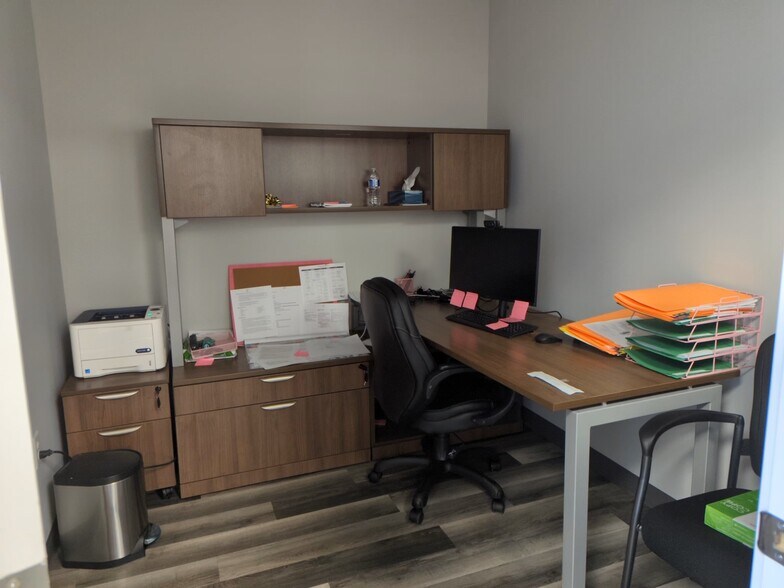 More Photos Of 8302 Fraser Ave, Fort McMurray Storefront Retail Office For Lease