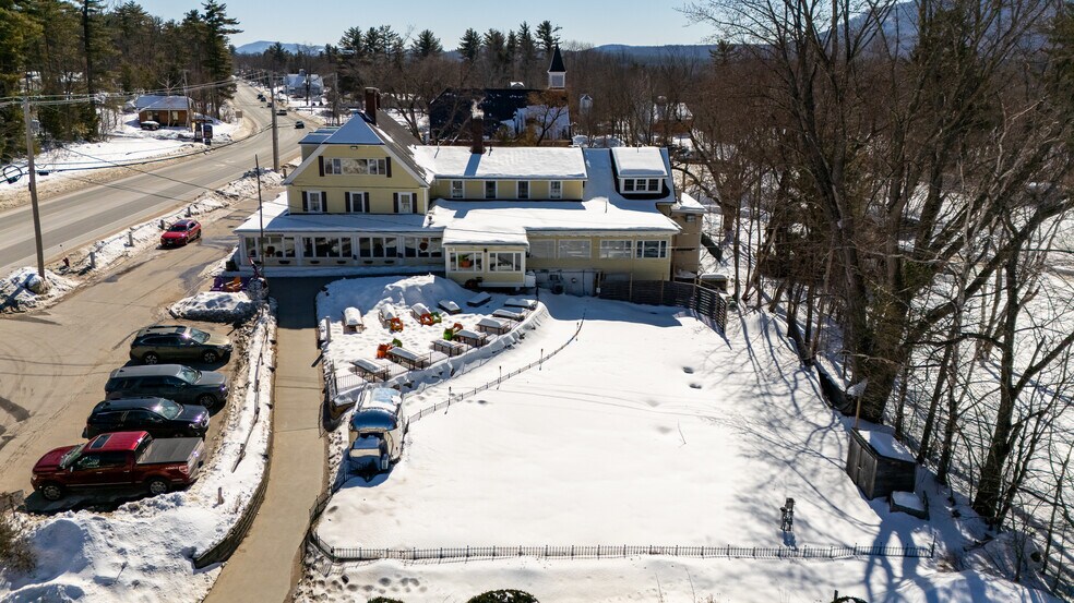 More Photos Of 3378 White Mountain Hwy, North Conway General Retail For Sale